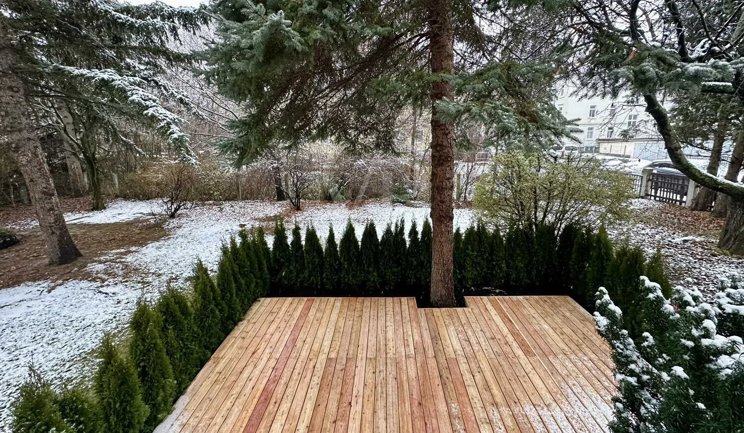 sichtgeschützte Terrasse