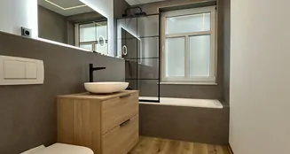 von_poll_real_estate_property_25441070_image_1