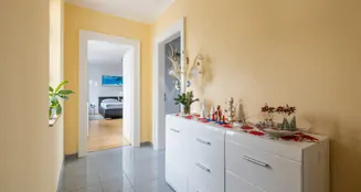 von_poll_real_estate_property_25441082_image_17