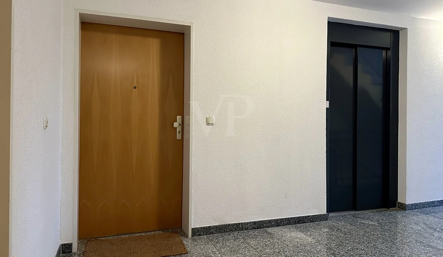 Eingangstür zur Wohnung