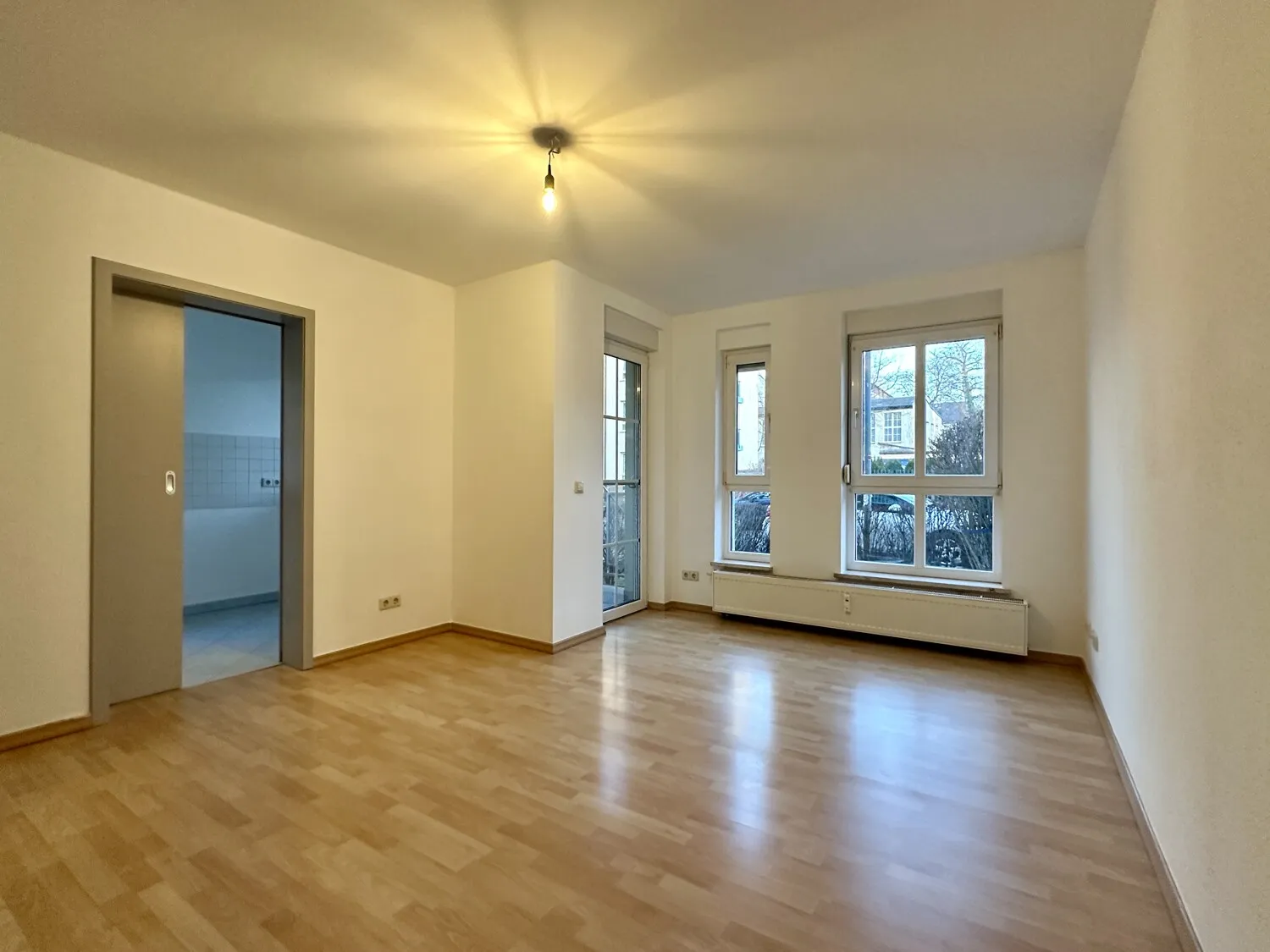 Wohnzimmer mit Südost-Ausrichtung