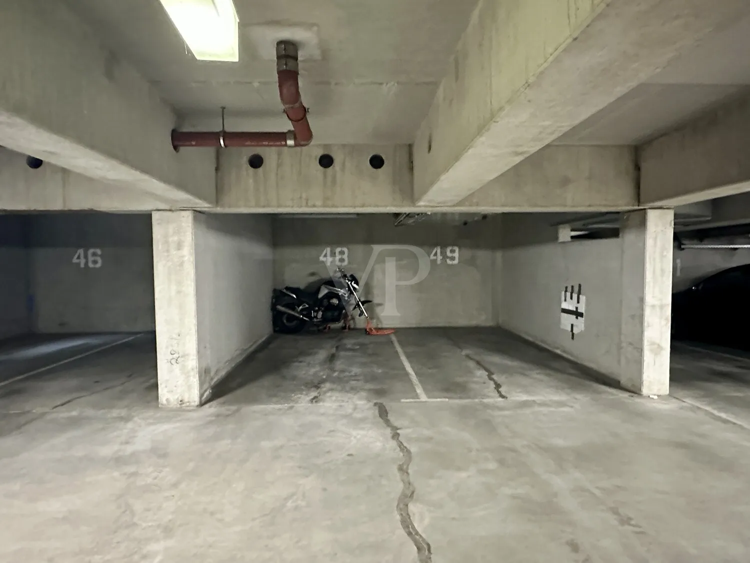 zugehöriger Stellplatz in der Tiefgarage