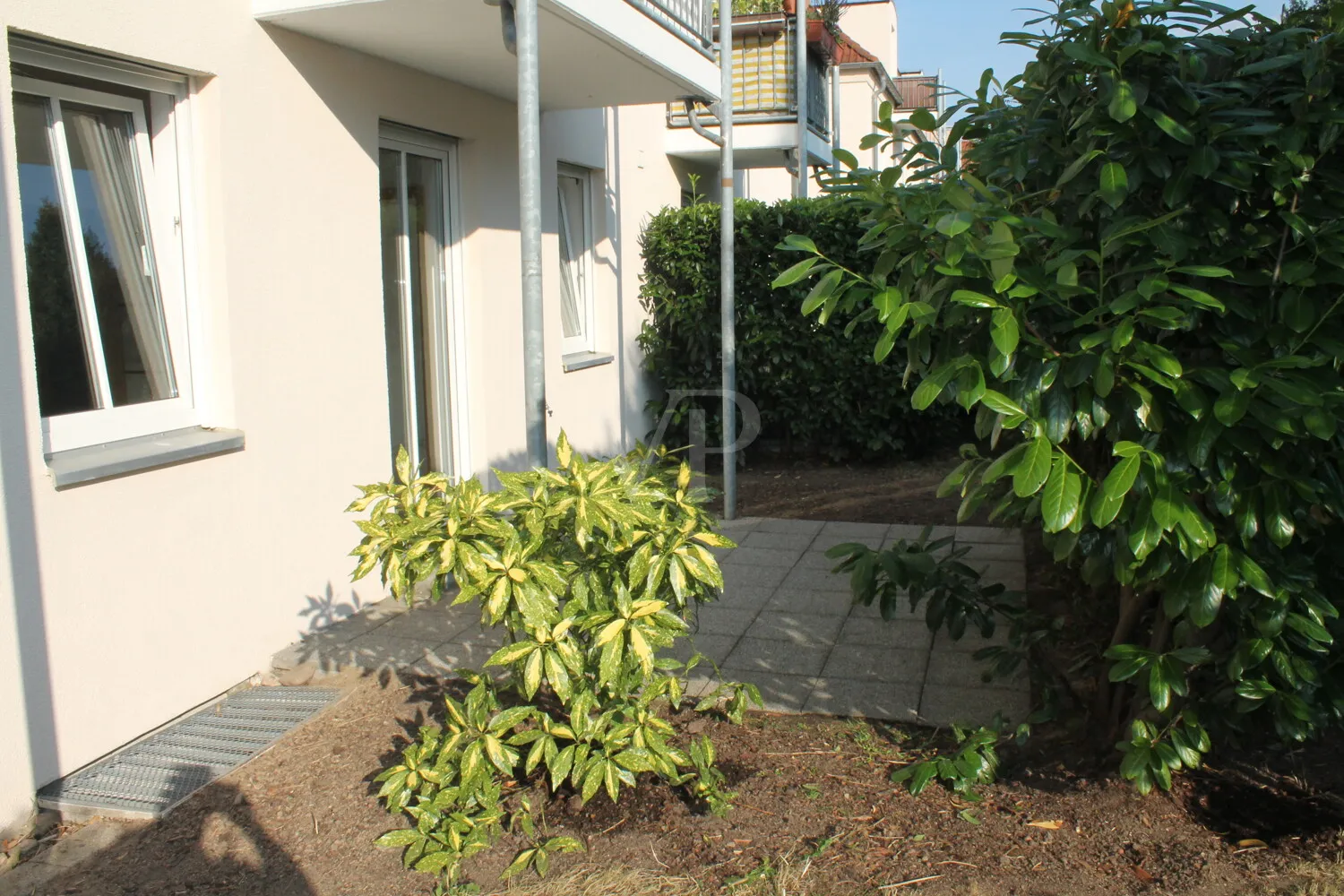 Terrasse zur Wohnung