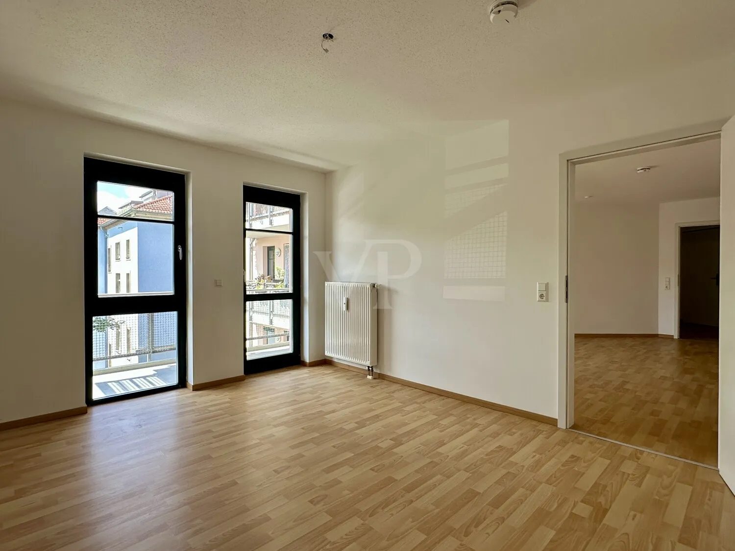 Schlafzimmer mit Balkonzugang