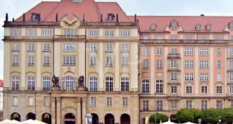 von_poll_real_estate_property_23441019_image_7