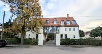 von_poll_real_estate_property_23441036b_image_0