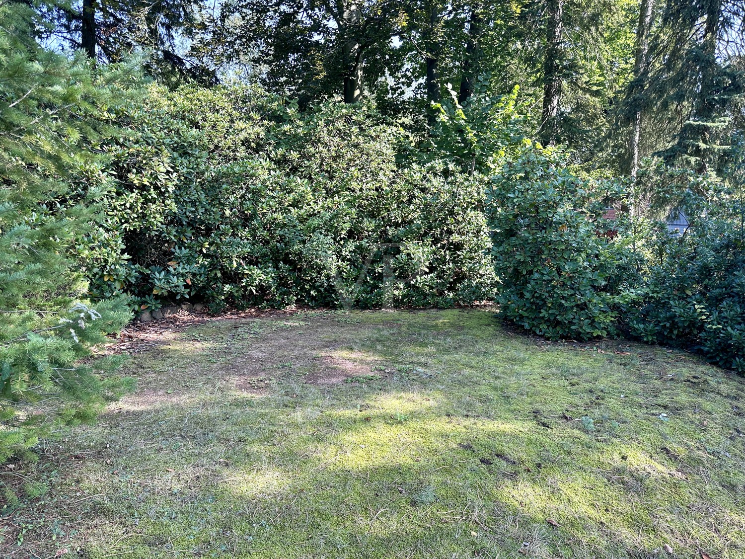 Naturterrasse im Garten