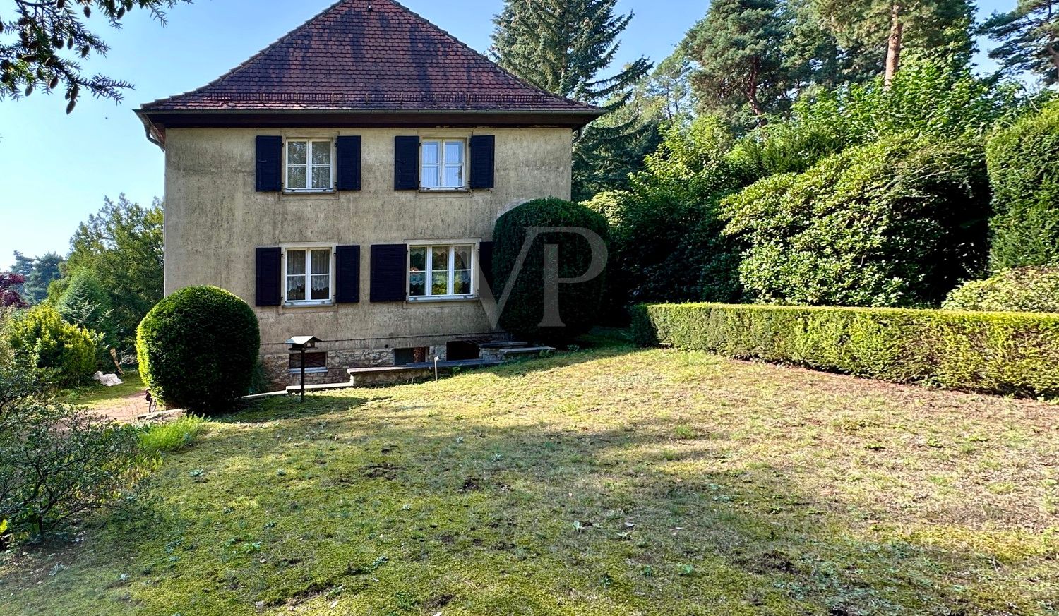 VON POLL IMMOBILIEN