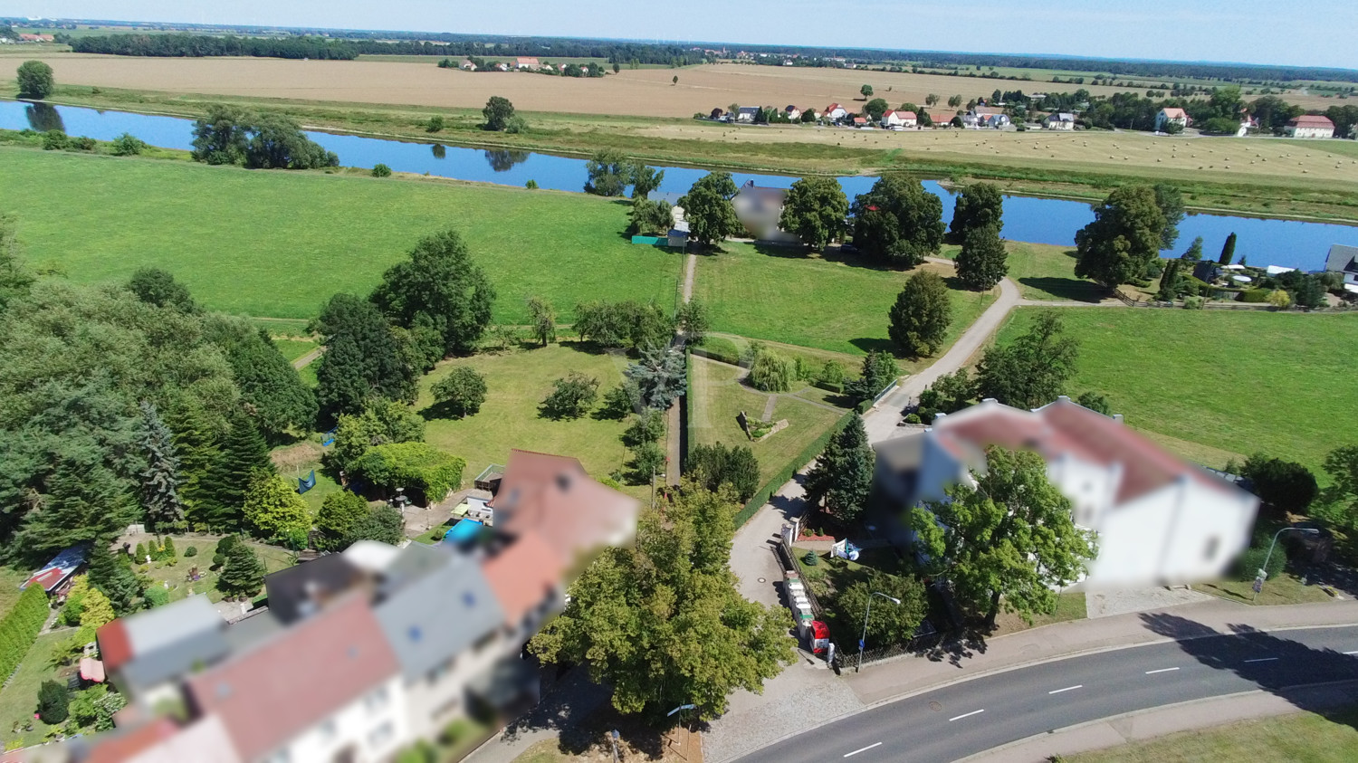 Blick zur Elbe