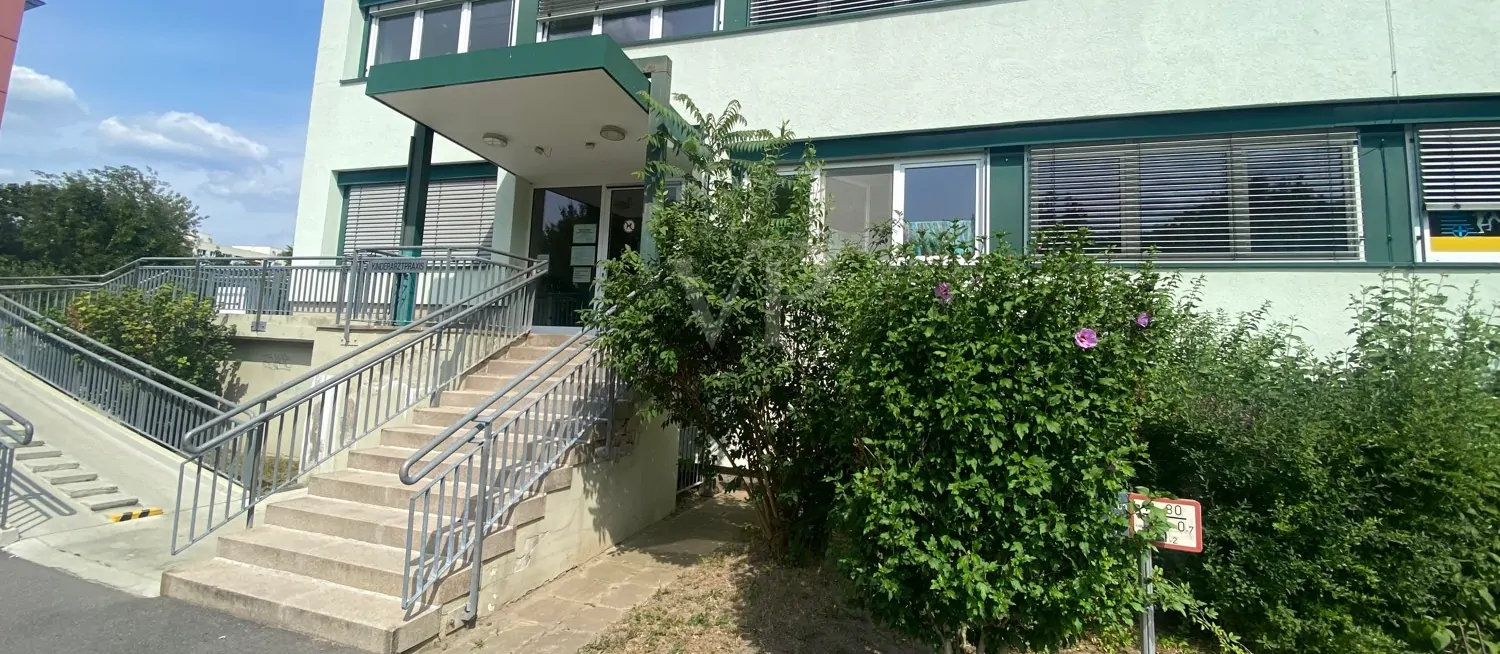 Extraeingang Praxisräume