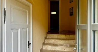 von_poll_real_estate_property_25441021_image_4