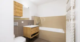 von_poll_real_estate_property_25441014_image_7