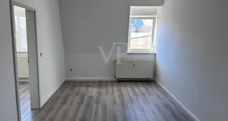 von_poll_real_estate_property_COM-JT506_image_7