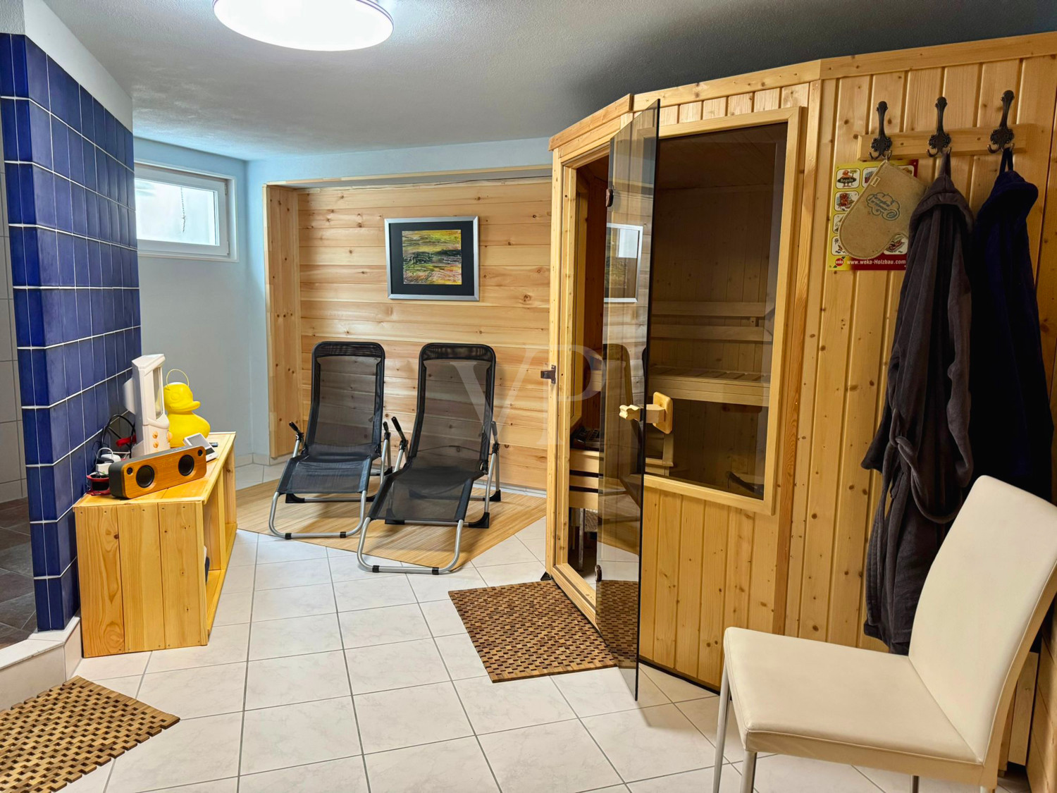 Sauna inkl. Regendusche in KG