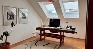 von_poll_real_estate_property_25441016_image_11
