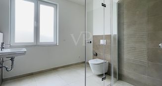 von_poll_real_estate_property_23071011-4_image_5