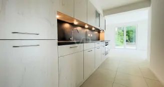 von_poll_real_estate_property_23071011-4a_image_2