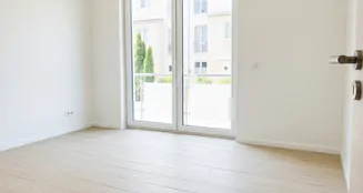 von_poll_real_estate_property_23071011-4a_image_3