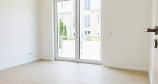 von_poll_real_estate_property_23071011-4a_image_3