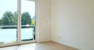 von_poll_real_estate_property_23071011-14a_image_3