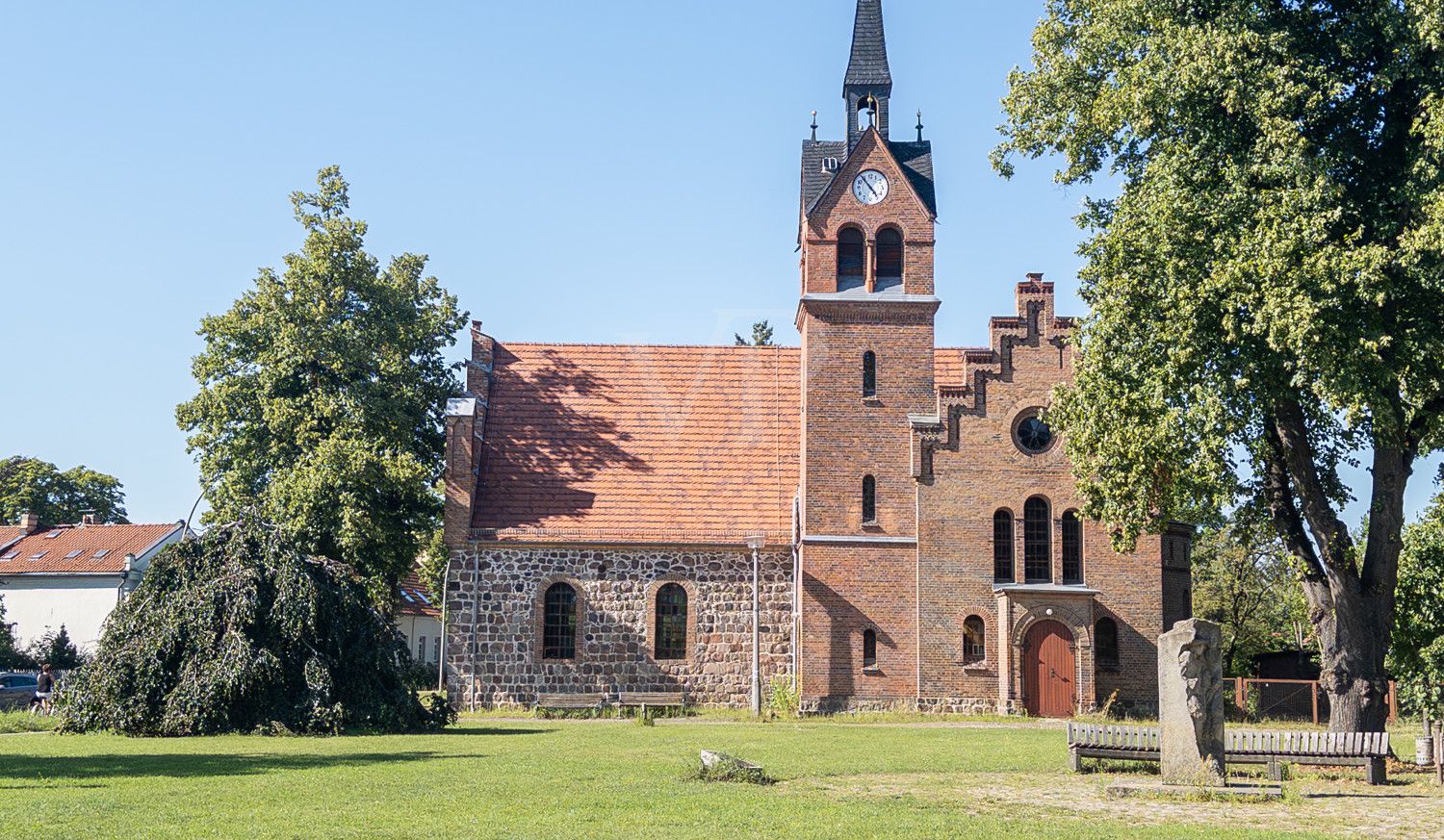 Französisch Buchholz - Kirche
