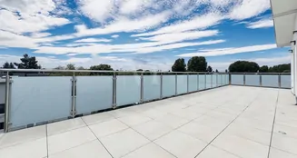 von_poll_real_estate_property_23071080m_image_23