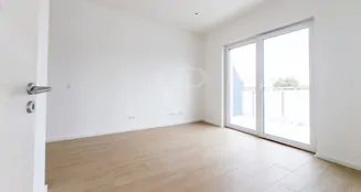 von_poll_real_estate_property_23071080m_image_20