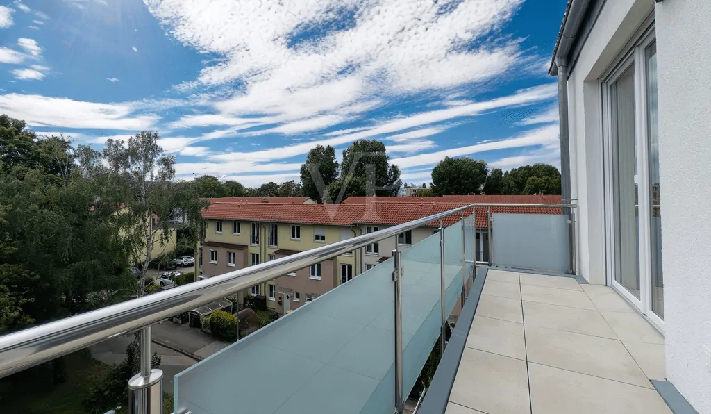 sonniger Südbalkon 3.OG