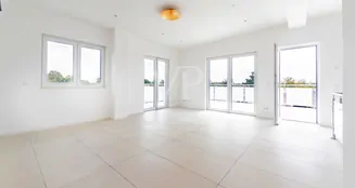 von_poll_real_estate_property_23071080m_image_18