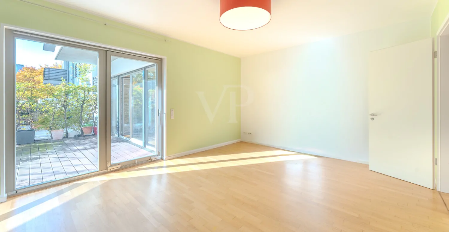 EG - Zimmer 3 mit Zugang zur Terrasse