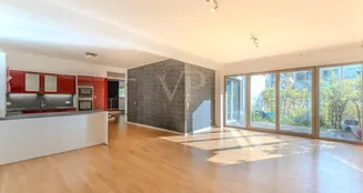 von_poll_real_estate_property_25463014B_image_0