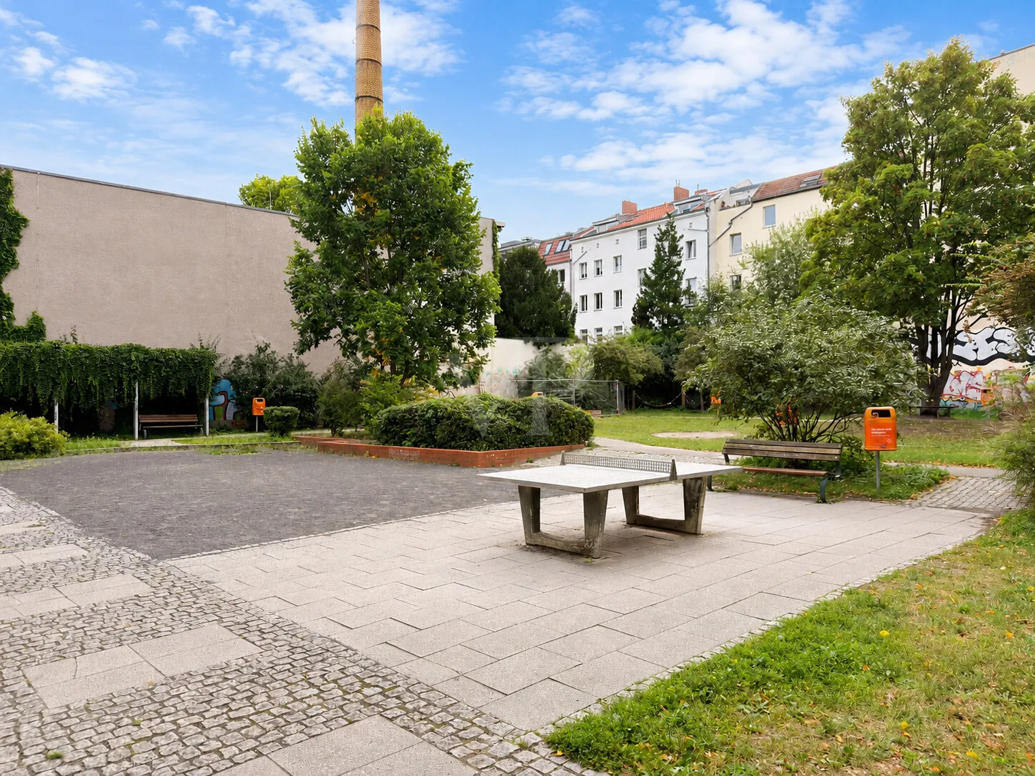 Außenanlage für Groß und Klein