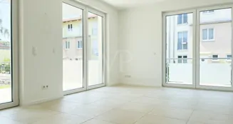 von_poll_real_estate_property_23071011-4a_image_11