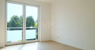 von_poll_real_estate_property_23071011-14b_image_12