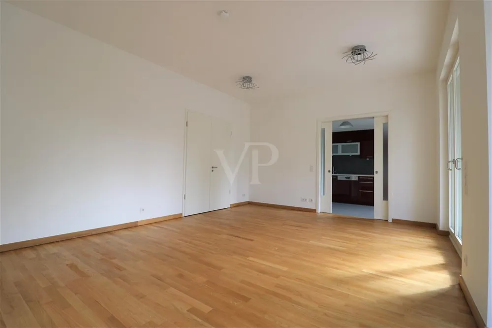Luxuriöse 3 - Zimmer Wohnung am Volkspark Friedrichshain - Photo 2