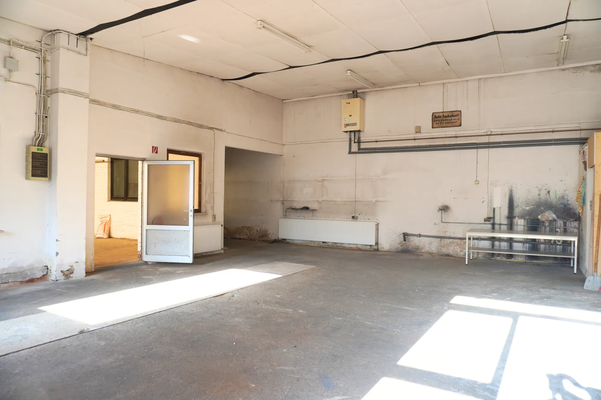 .Beheizte Lagerhalle