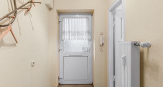 von_poll_real_estate_property_25471018_image_4