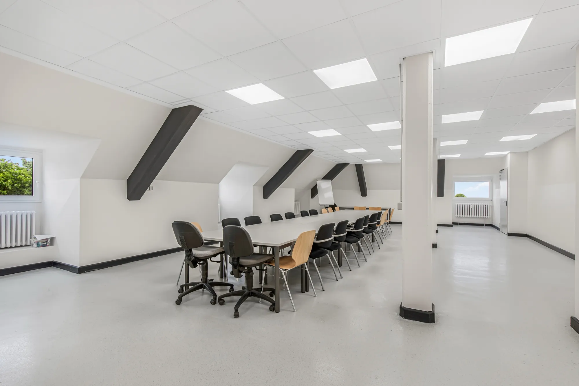 .Schulungsraum Dachgeschoss