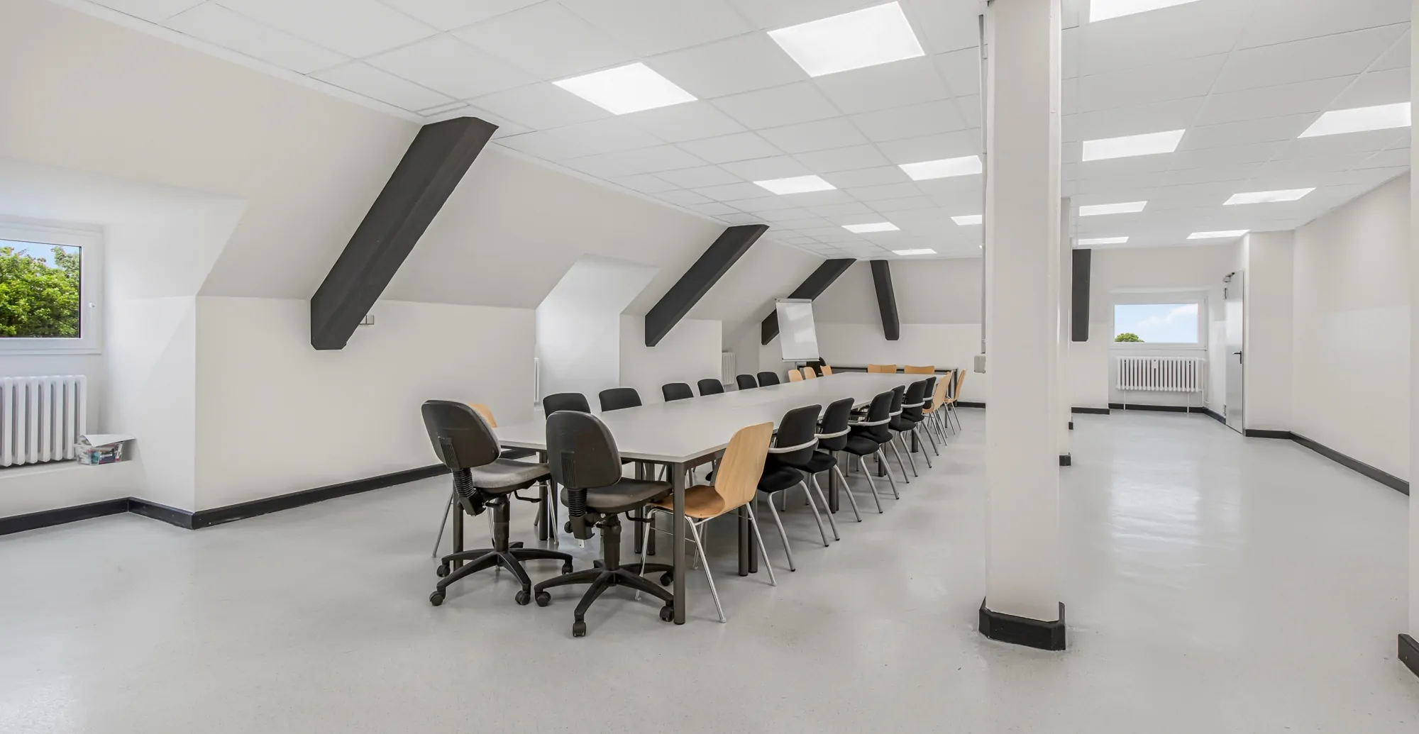 .Schulungsraum Dachgeschoss