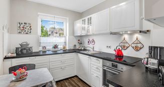 von_poll_real_estate_property_25471022_image_2