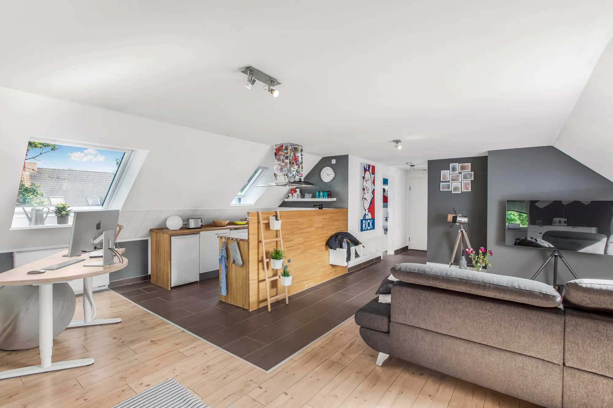 .Wohn- und Essbereich Dachgeschoss