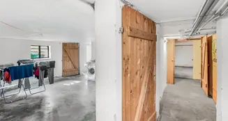 von_poll_real_estate_property_25471030_image_7