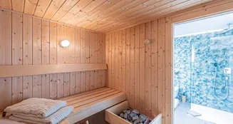 von_poll_real_estate_property_25471024.10_image_4