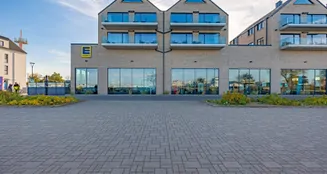 von_poll_real_estate_property_25471024.10_image_16