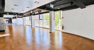 von_poll_real_estate_property_25471023_image_5