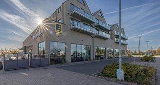 von_poll_real_estate_property_25471024_image_0