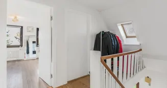 von_poll_real_estate_property_25471021.10_image_5