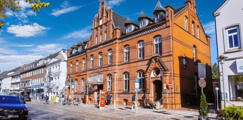 von Poll Immobilien GmbH