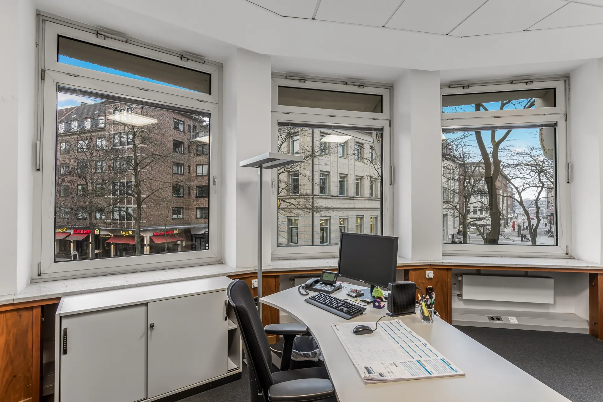 .Bürofläche