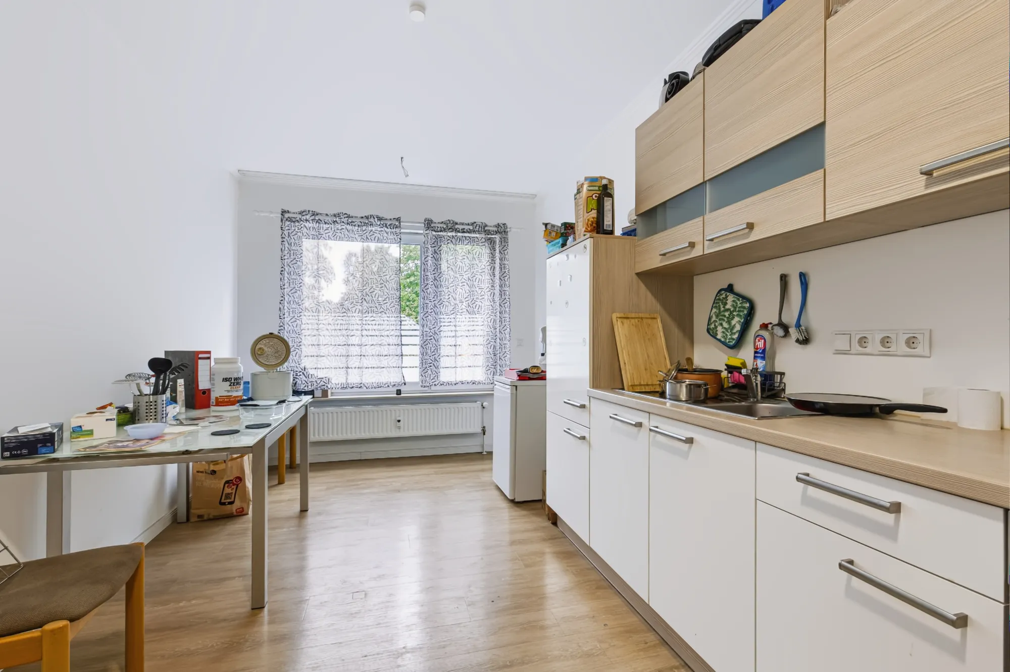 .Souterrainwohnung Küche Bestand